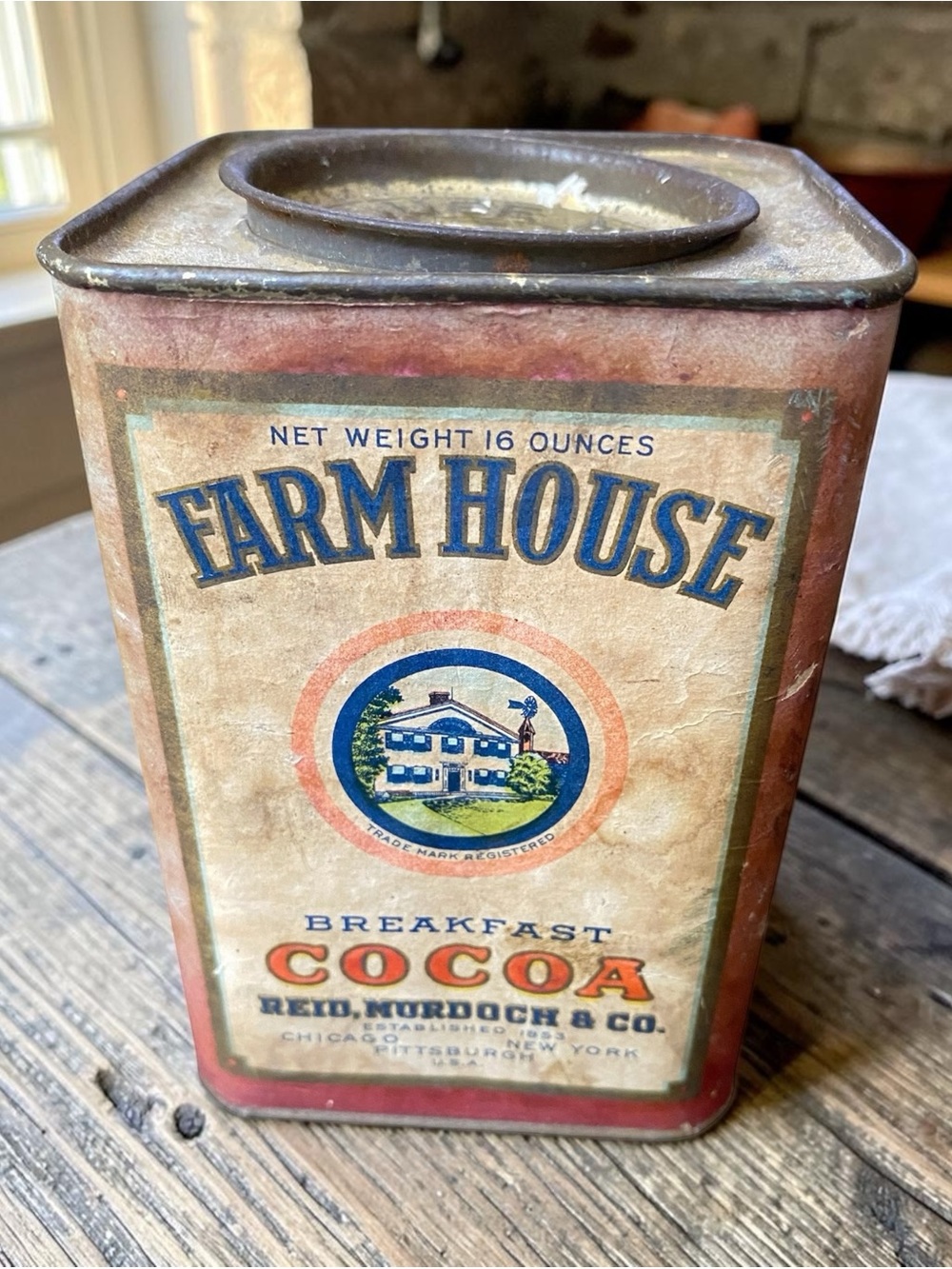 VINTAGE 1920’S REID MURDOCH FARM HOUSE 16 OZ. COCO TIN
